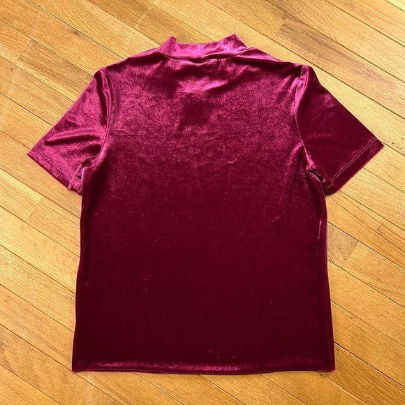 Purple velvet mock neck top - Picture 3 of 3